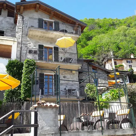 Sangiovese Apartment Gravedona